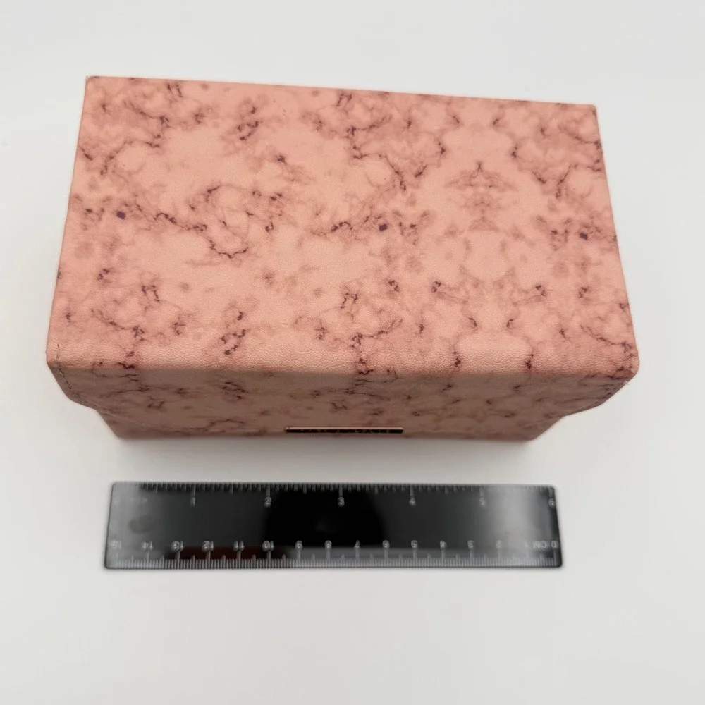 ZiGi & MARAiS compact marble